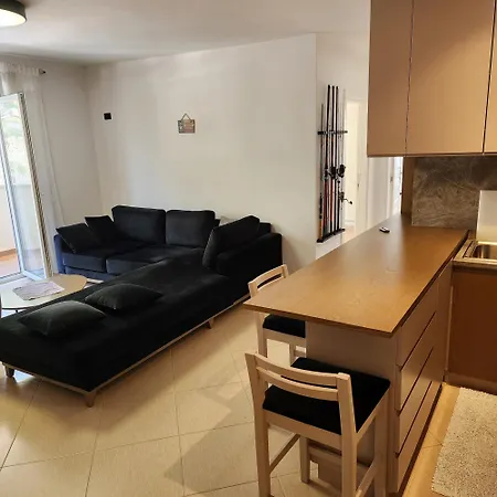 Luxury In * Shëngjin